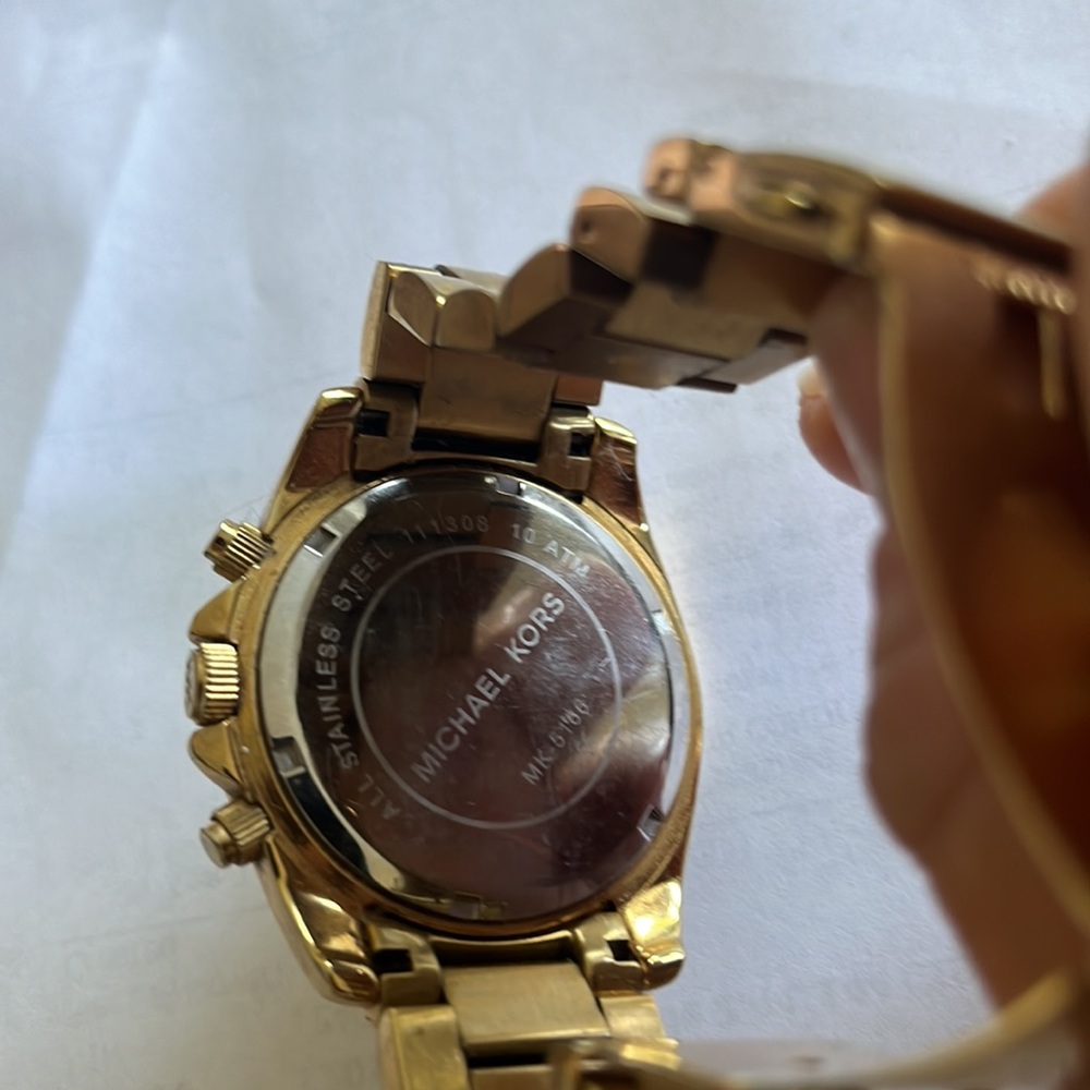 Michael kors watch - Picture 3 of 4